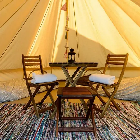 24 Hour Glamping